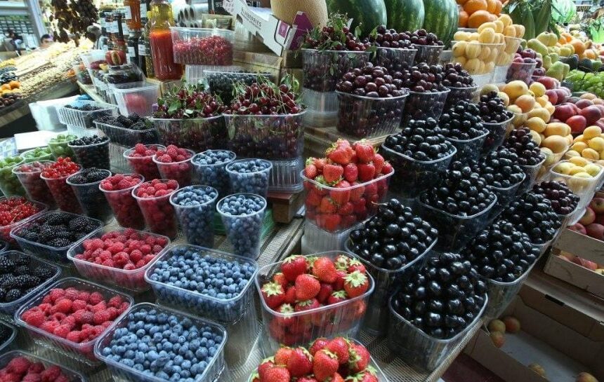 какая цена 1 кг голубики в Украине теперь
