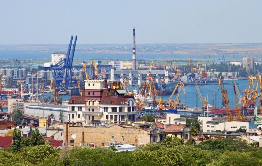 Блокада портов Украины наносит колоссальный ущерб: в НБУ назвали сумму