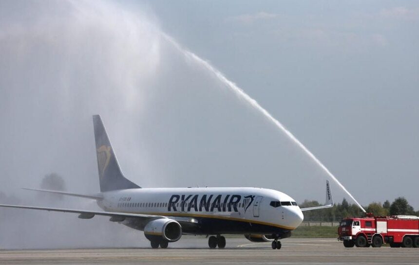 Авиакомпания Ryanair оказалась в центре скандала из-за жары в салоне самолета