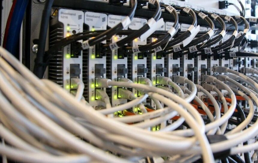 MiroHost, Домонет, Kievnet и ряд других провайдеров сообщили о проблемах после удара РФ