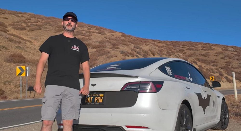 Tesla Model 3 или BMW 3 Series: какая машина выгоднее