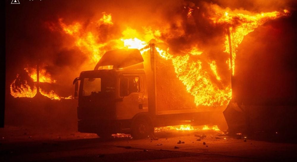 россияне атаковали «Эпицентр» и «Новую почту», есть погибшие