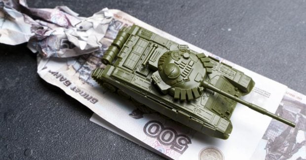 Самые богатые россияне в этом году отдали Путину более $5 миллиардов на войну в Украине
