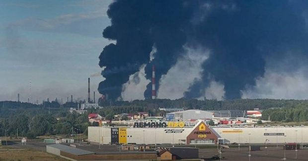 Чтобы отбиться от украинских БПЛА: российский НПЗ ищет на работу операторов «Шилок» и БМП